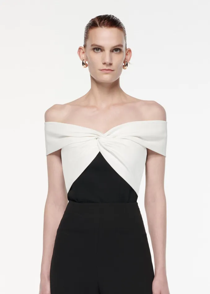 Women Roland Mouret Clothing Off The Shoulder Light Cady Top