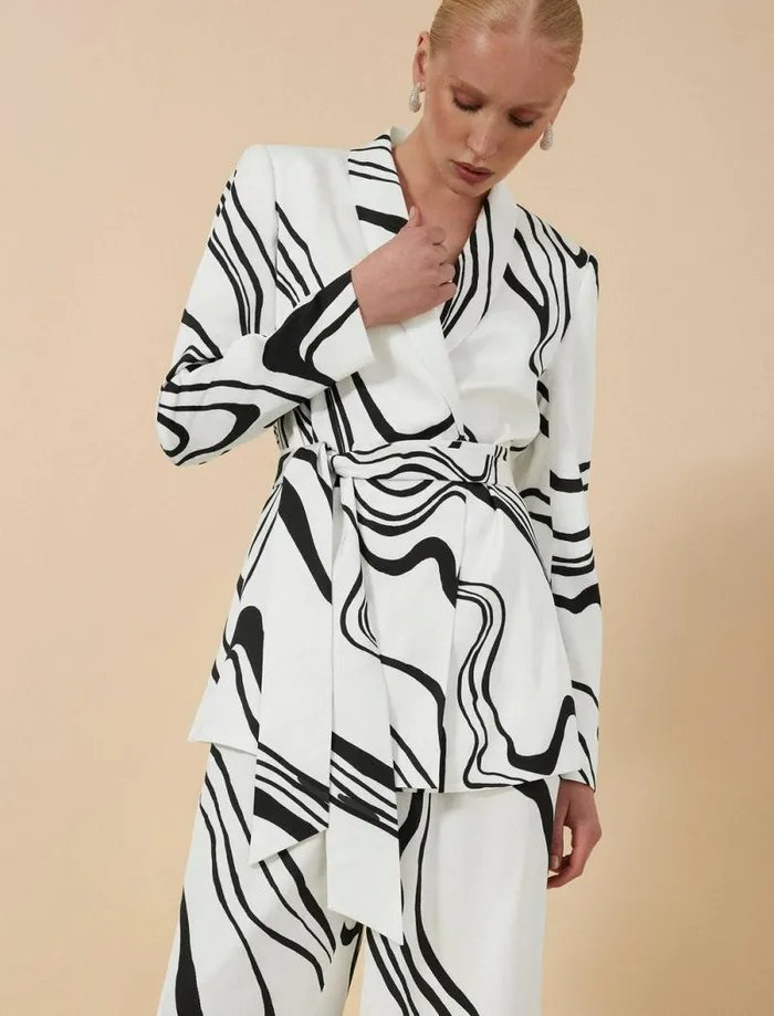 Women Salome Belted Blazer Gardenia Combo BCBG Suiting Women Salome Belted Blazer Gardenia Combo BCBG Suiting