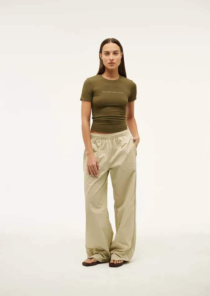 Women Tees PE Nation FOUNDATION SHORT SLEEVE TEE IN KHAKI