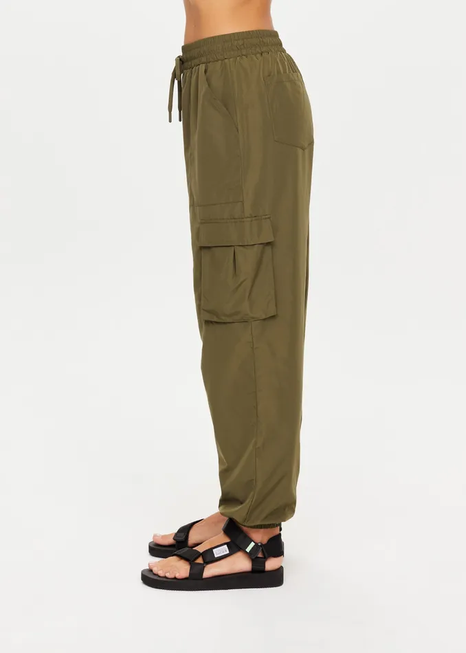 Women THE UPSIDE KENDALL CARGO PANT Pants Women THE UPSIDE KENDALL CARGO PANT Pants