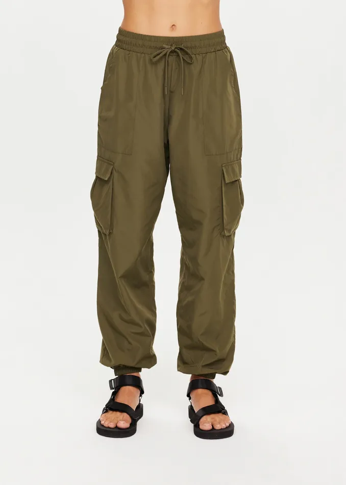 Women THE UPSIDE KENDALL CARGO PANT Pants Women THE UPSIDE KENDALL CARGO PANT Pants