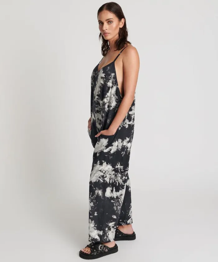 Women TIE DYE ORGANIC SAVASNA JUMPSUIT One Teaspoon Organic Tees Women TIE DYE ORGANIC SAVASNA JUMPSUIT One Teaspoon Organic Tees