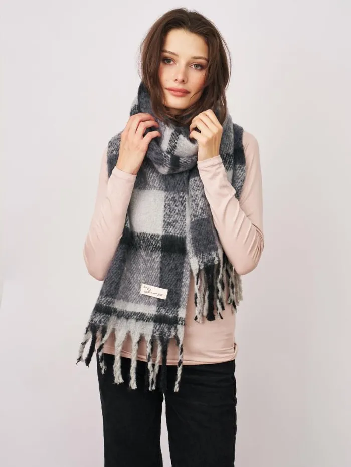 Women Vintage Havana Scarf Ruanas CHECK BRUSH TASSEL SCARF 8211 BLACK Black