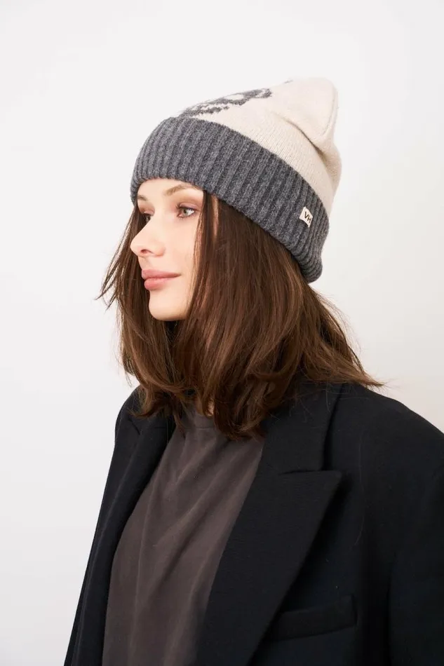 Women Vintage Havana Winter Hats SKULL PATTERN BEANIE Charcoal