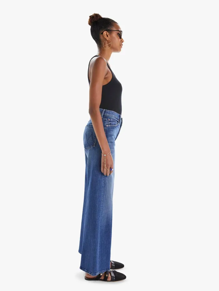 Women Wide Leg Mother Denim The Tomcat Roller Medium Blue