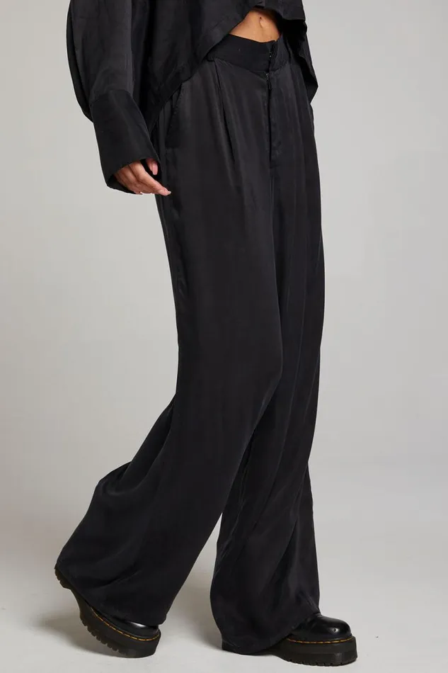 Womens Chaser Brand Bottoms Roy Licorice Trouser