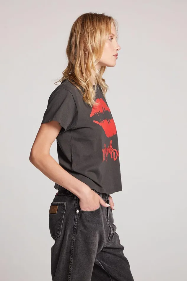Womens Chaser Brand Tops New York Dolls Lips Skyline Cropped Tee