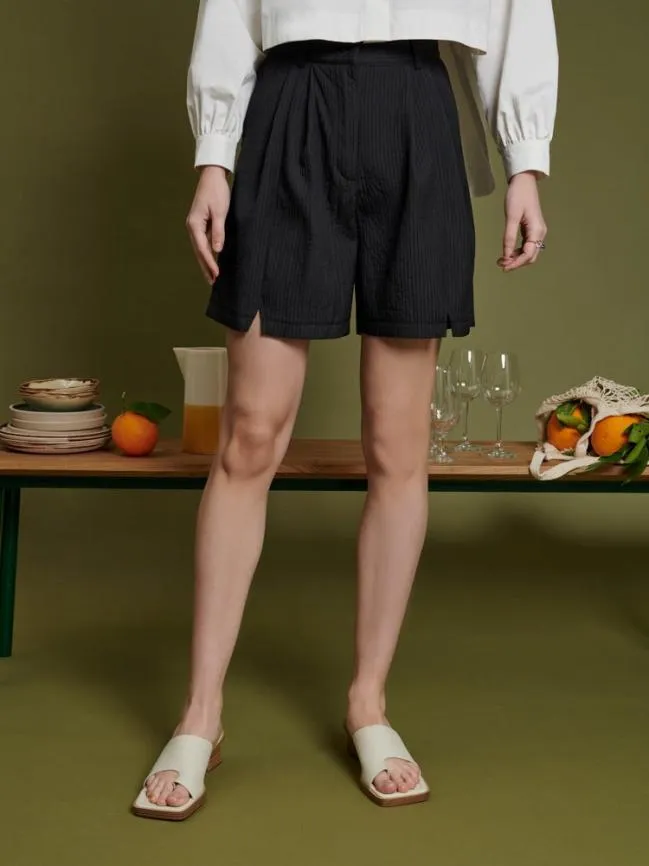 Womenswear Ghospell Kinley Notch Shorts Ink Black Sister Jane